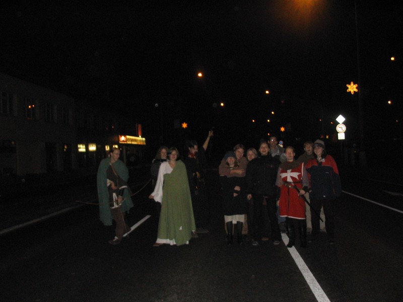 Půlnoc! Skupinové foto