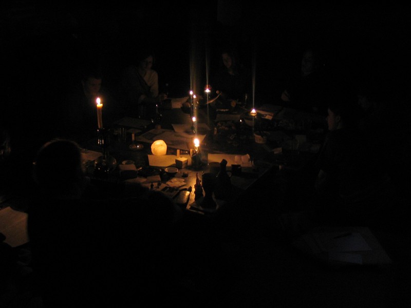 Zpátky na hřbitově