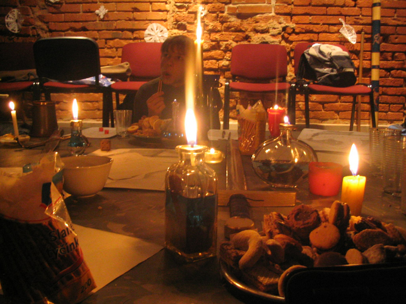 Svíčky, cukroví, meč... a Beldor