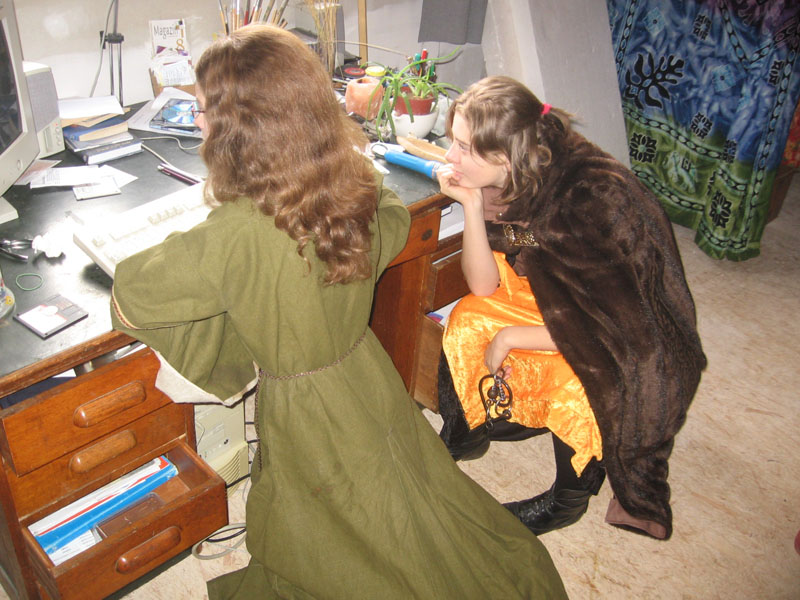 Elfky podlehly karbanu