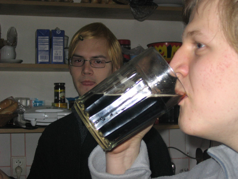 Ti nejmoudřejší utápí svou beznaděj v Kofole