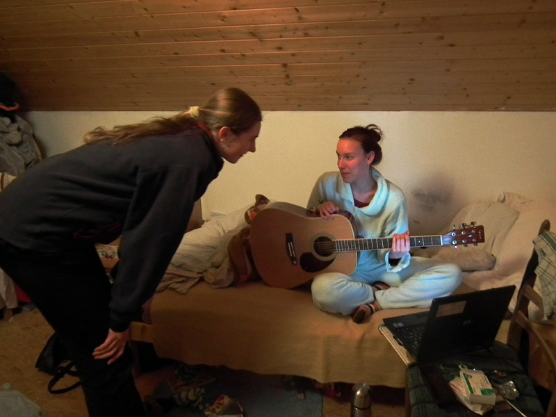 Tylluan a Finderiel pracují na hudbě