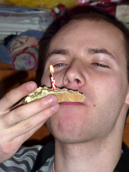 Snídaně při svíčkách