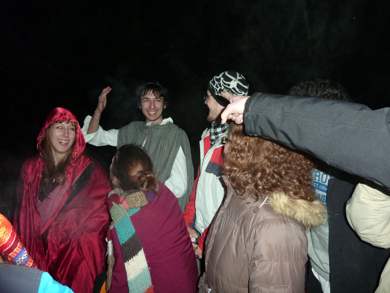 Emile, ty máš stát támhle!