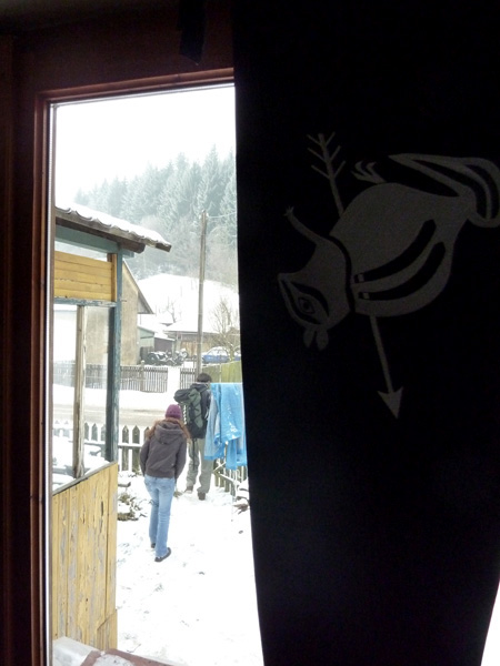 Hrdinové odcházejí do východu slunce