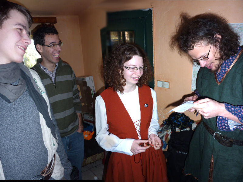 Šedák a předčítá PJům inventář