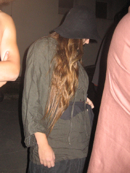 Strnadan ve „stínovém“ kostýmu