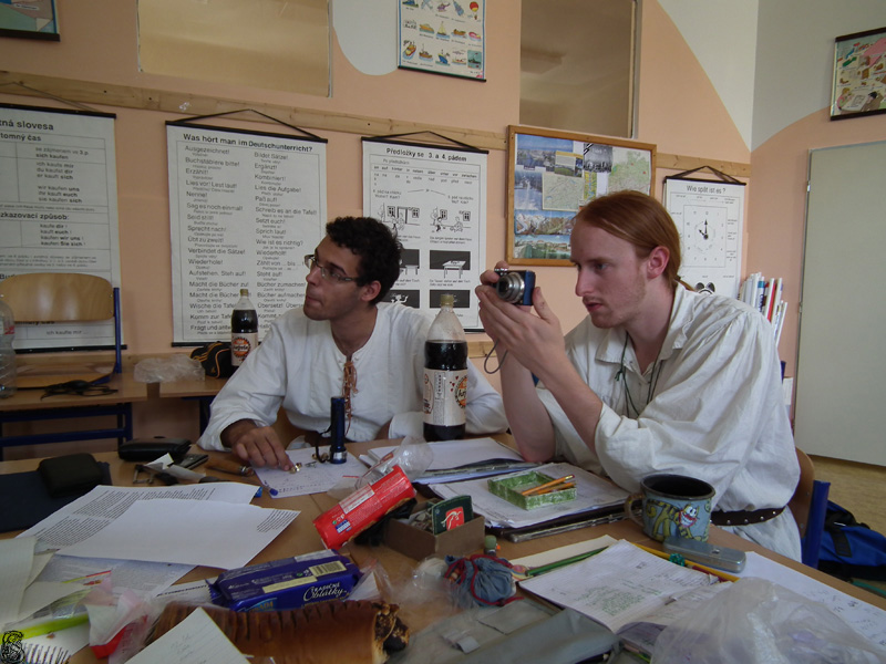 Edhel si fotí schéma na tabuli:) 