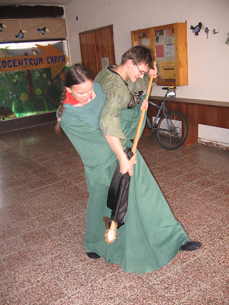 Siamská dvojčata se perou o prapor