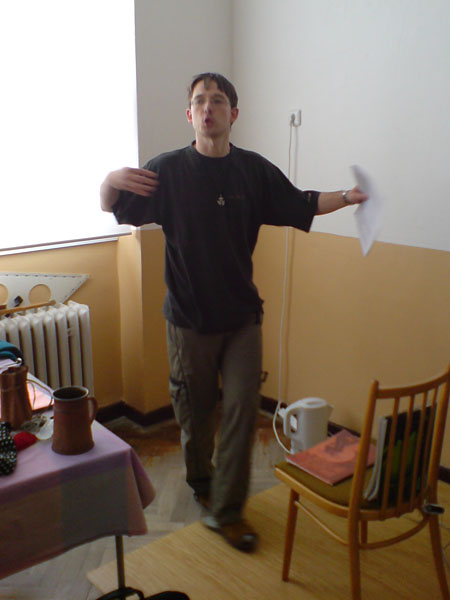 A v zápětí na nás se PJ náš vrhne