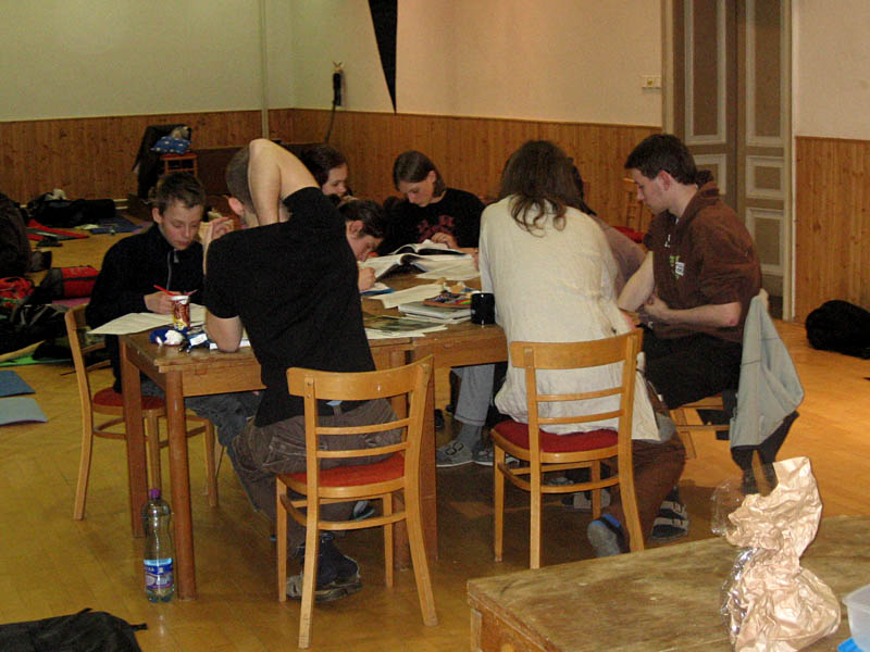 Ještě na poslední chvíli dodělat osobáky... 