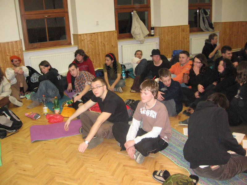 Slezlo s veškeré osazenstvo.