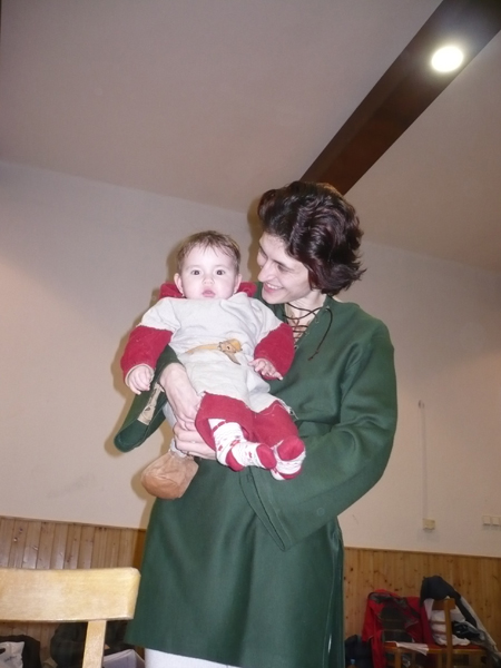 Eliška je překvapená, tolik lidí doma nemá. 