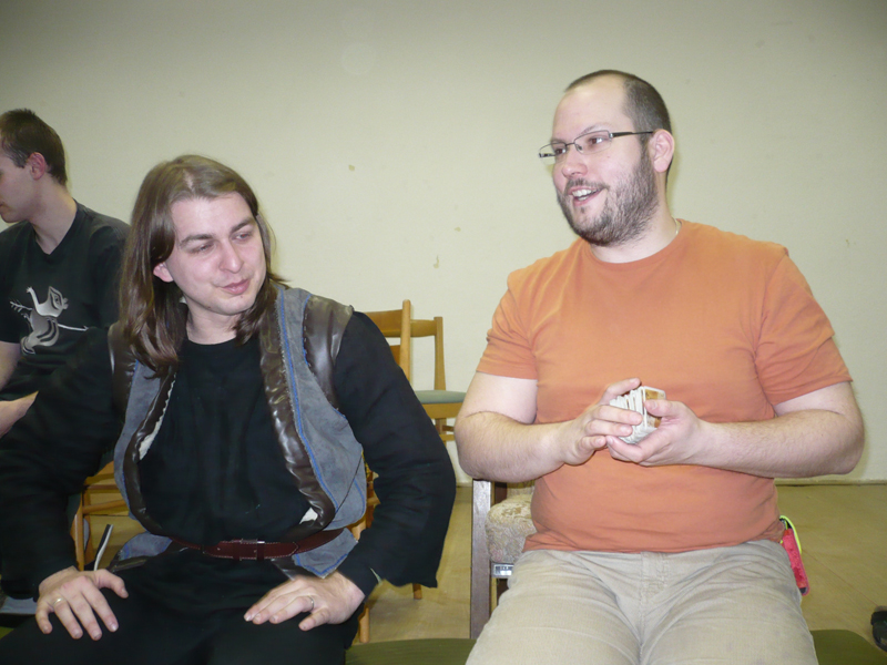 Hroch objevil jiné zbraně: „BANGem já teď půjdu na ně!“