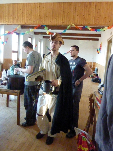 Chvosto Skvosti se vydávají hrát druhé dobrodružství