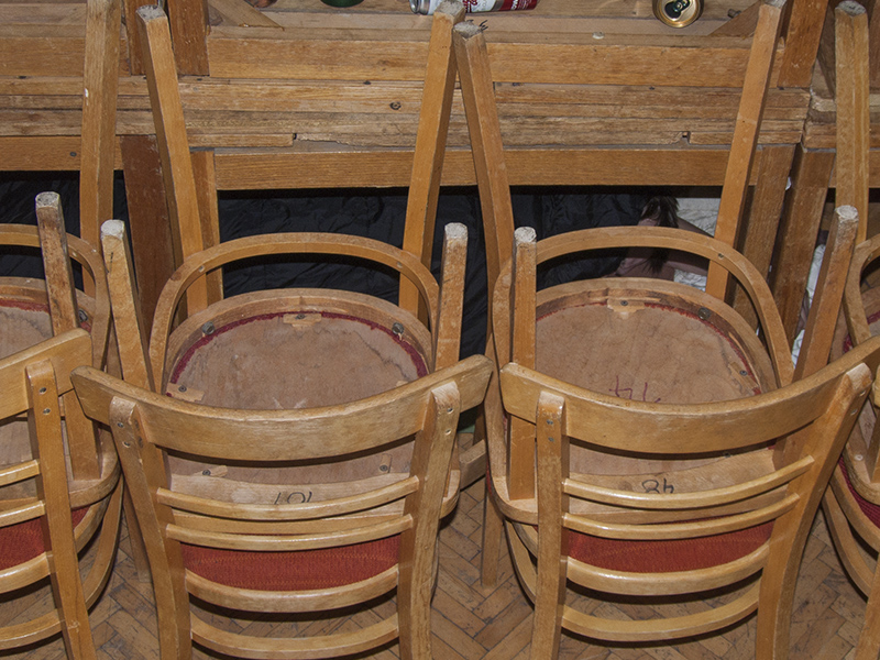 Na Thingola jsou krátké